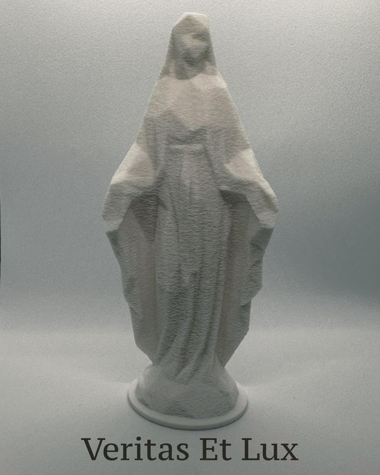 Virgin Mary Statue | Low-Poly 3D-Printed